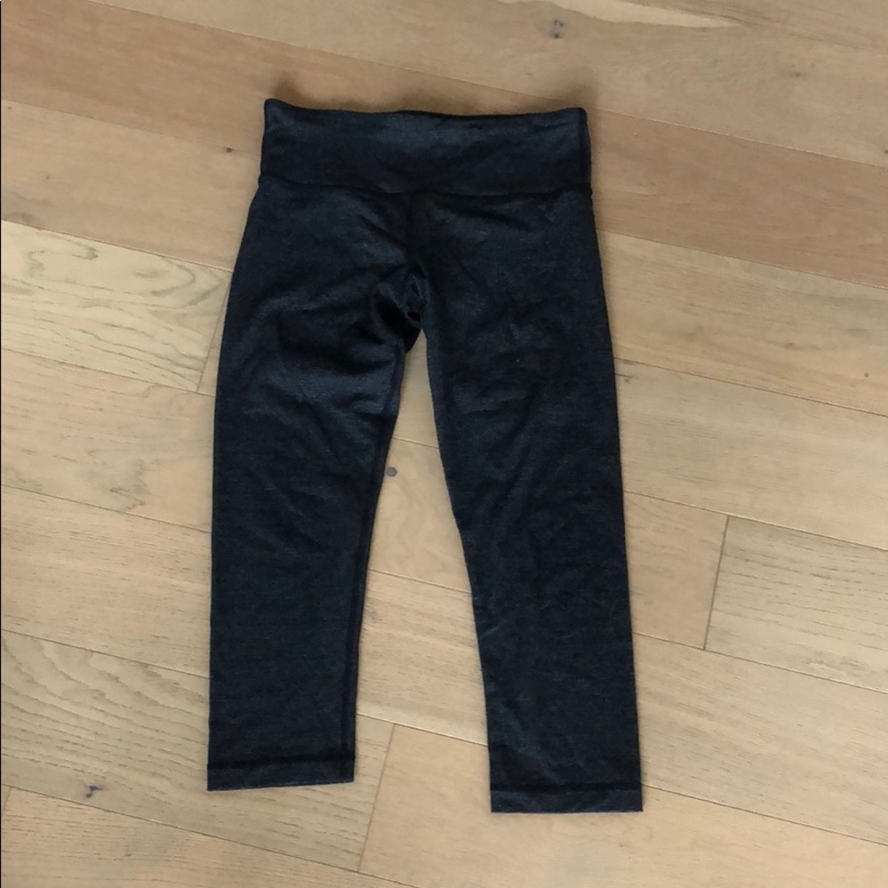 Lululemon wunder under crop